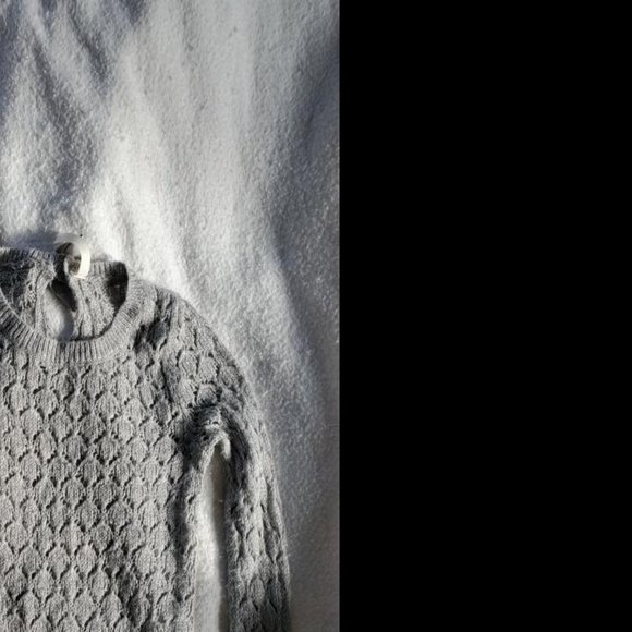 Gray Cherokee Eyelet Sweater, Girls Sz S (6-7) - Picture 3 of 3